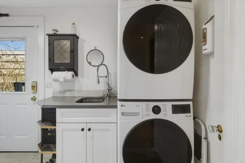 $1,229,000 | 2002 Ashwood Avenue, Nashville, TN 37212