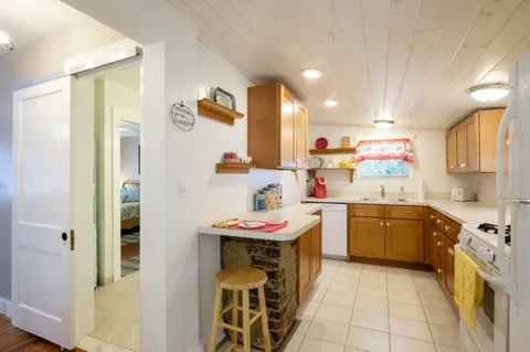 $1,229,000 | 2002 Ashwood Avenue, Nashville, TN 37212