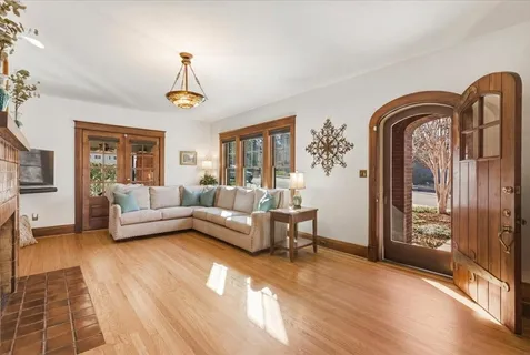 $1,229,000 | 2002 Ashwood Avenue, Nashville, TN 37212