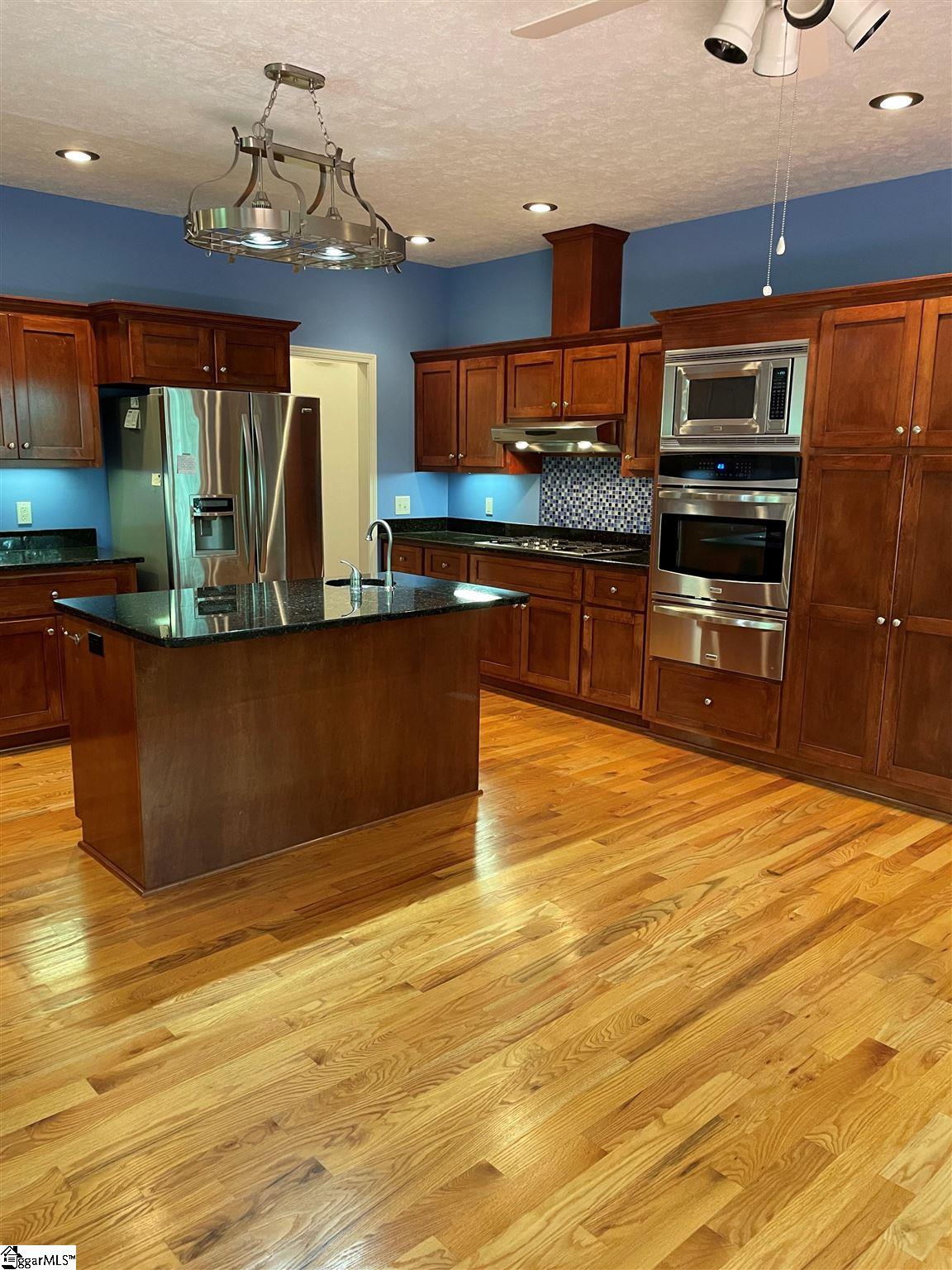 282 Warbranch Road Central, SC 29630 - Photo 7 of 29 Gallery Image 7