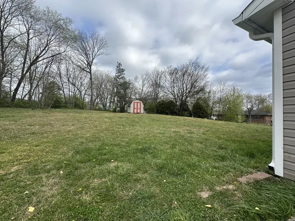 $1,300 | 361 Dupuis Drive, Clarksville, TN 37042