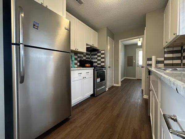 $1,300 | 361 Dupuis Drive, Clarksville, TN 37042