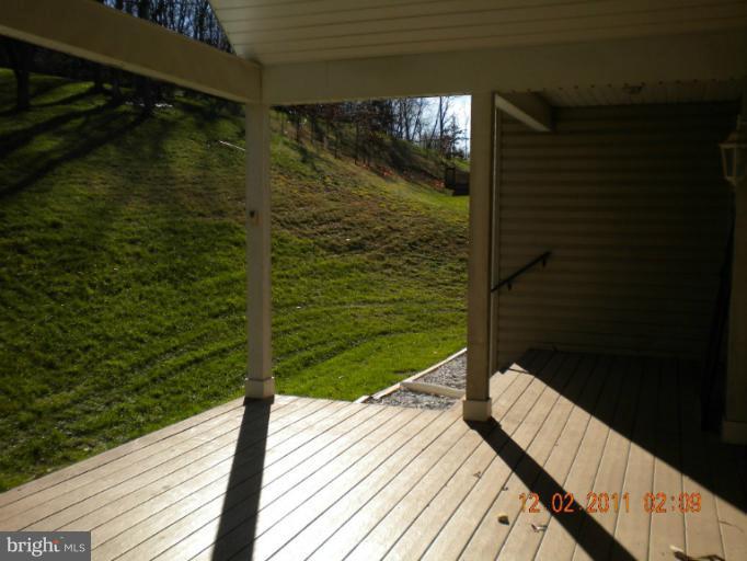 93 Rusty Rim Drive Westminster, MD 21157 - Photo 4 of 16 View