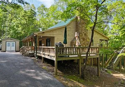 $399,900 | 34 Mountain Valley Lane, Blairsville, GA 30512