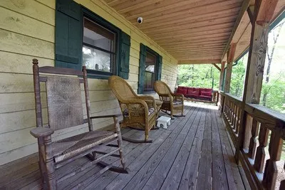 $399,900 | 34 Mountain Valley Lane, Blairsville, GA 30512