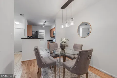 $375,000 | 2050 North Calvert Street, Unit 104, Arlington, VA 22201