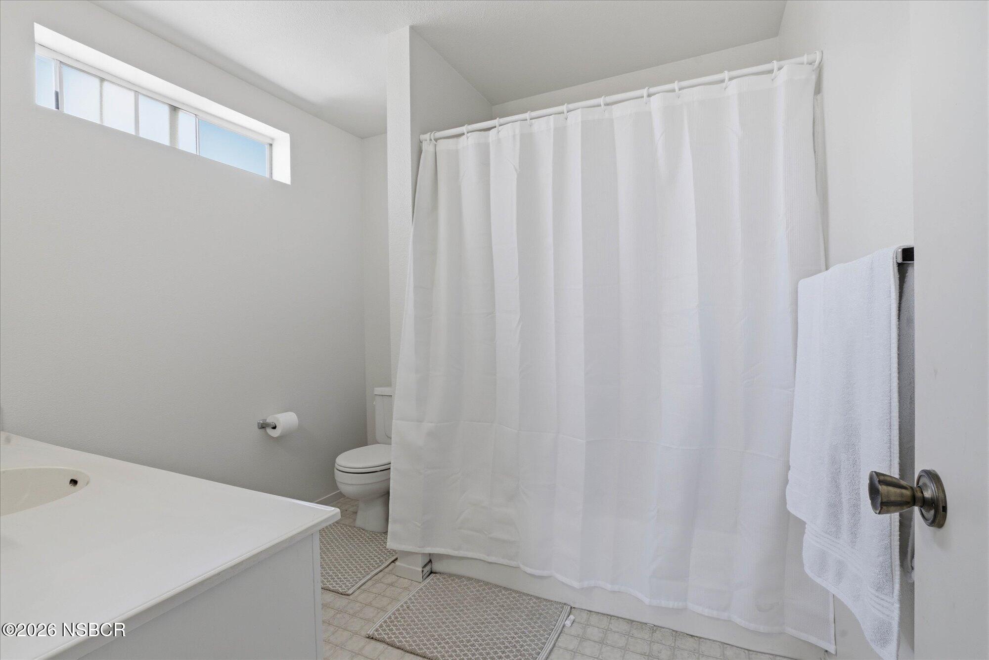 2483 Country Lane Santa Maria, CA 93455 - Photo 11 of 14 22-2483CountryLn_22