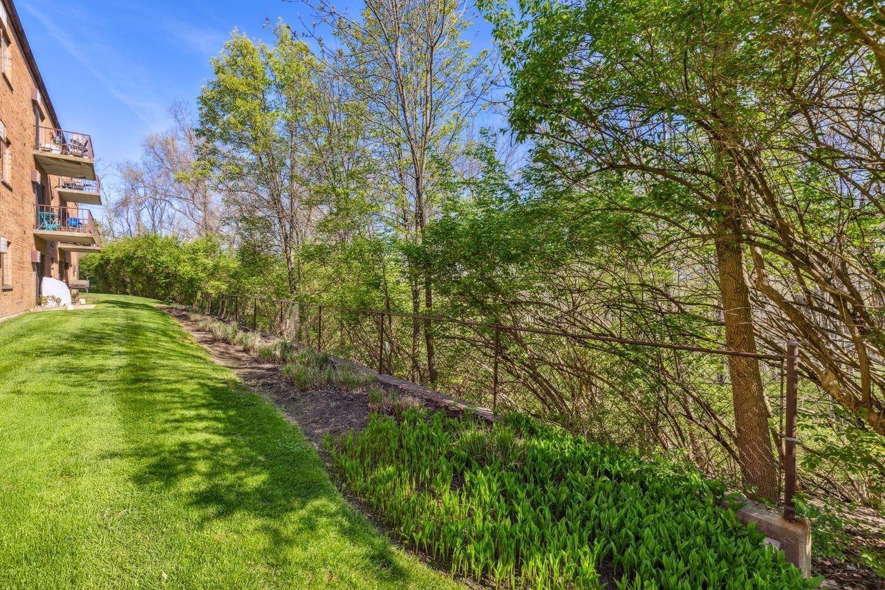 6642 Hearne Road, Unit 183 Cincinnati, OH 45248 - Photo 30 of 36