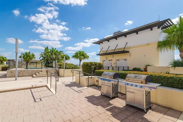 $319,000 | 1120 East Kennedy Boulevard, Unit 1427, Tampa, FL 33602