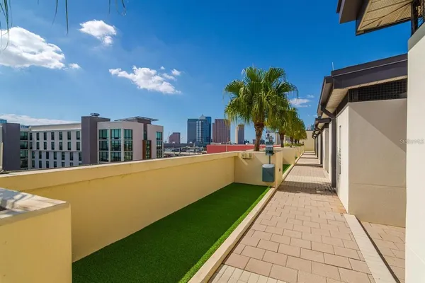 $319,000 | 1120 East Kennedy Boulevard, Unit 1427, Tampa, FL 33602