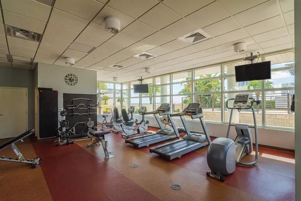 $319,000 | 1120 East Kennedy Boulevard, Unit 1427, Tampa, FL 33602