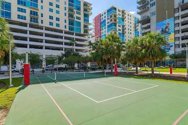 $335,000 | 1120 East Kennedy Boulevard, Unit 1427, Tampa, FL 33602