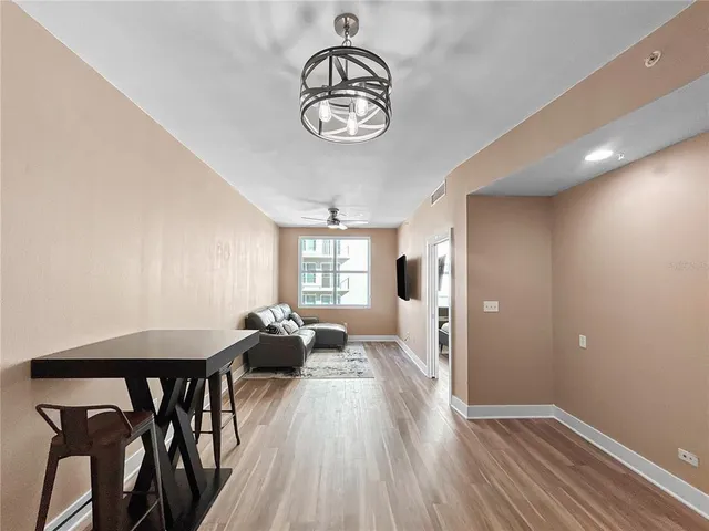 $335,000 | 1120 East Kennedy Boulevard, Unit 1427, Tampa, FL 33602