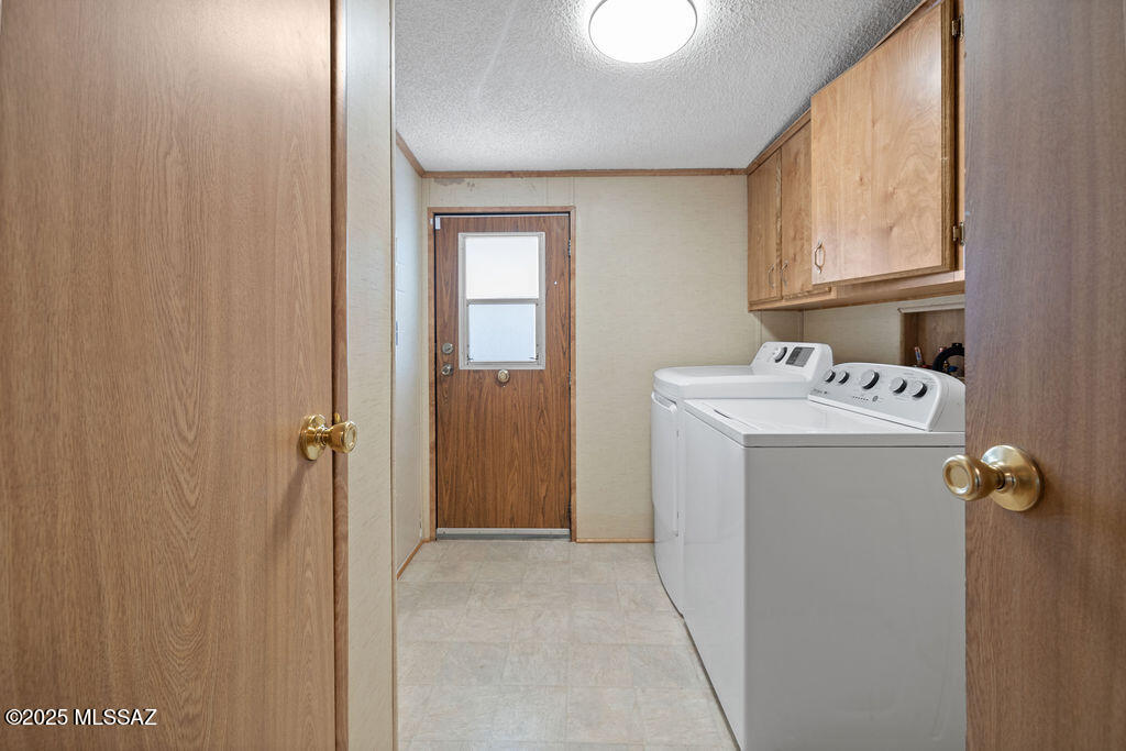 6137 South Barrister Road Tucson, AZ 85746 - Photo 13 of 30 5Y9A3584