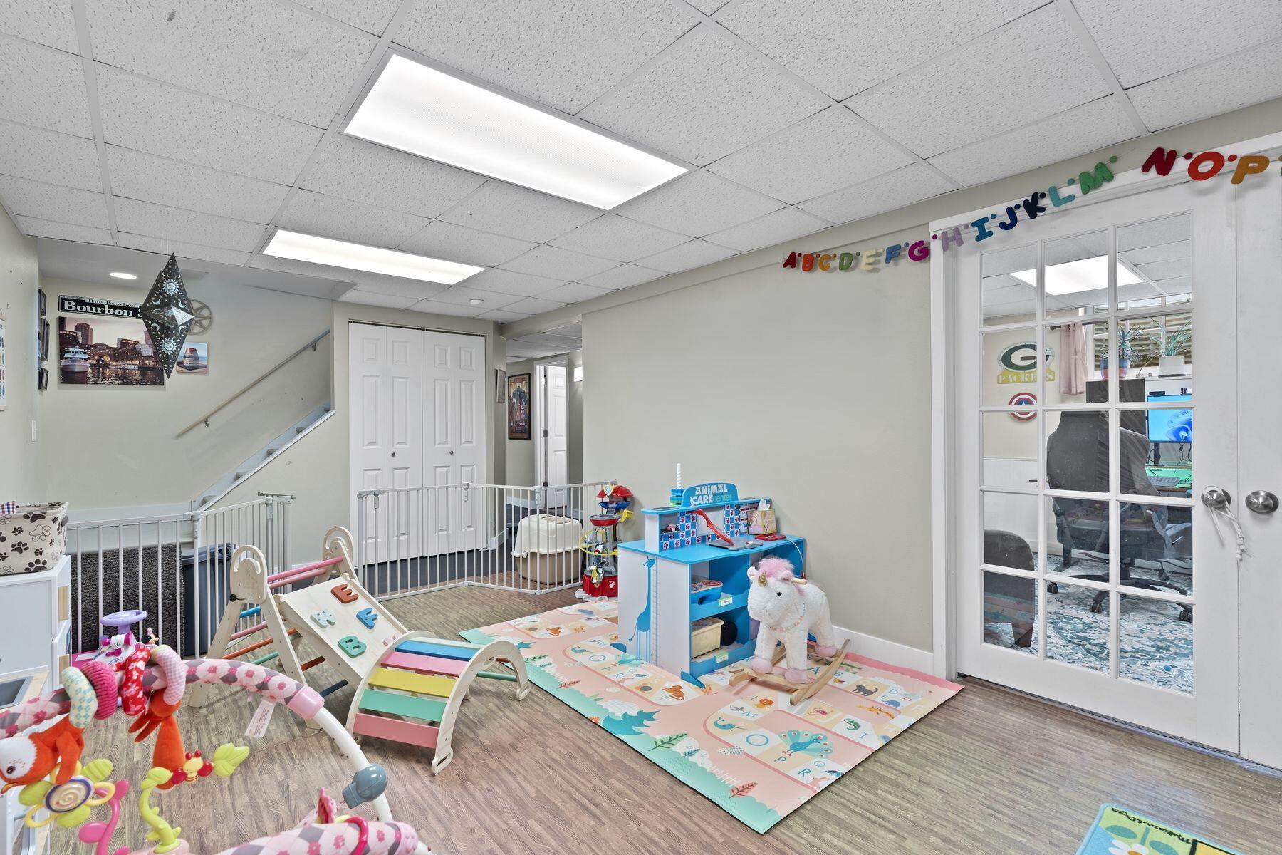 121 West Spaulding Street Watertown, WI 53098 - Photo 19 of 31 Finished Lower Level