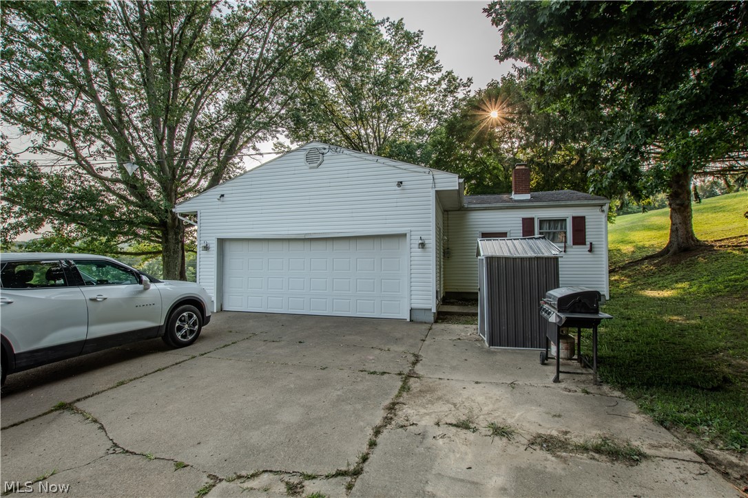 1757 Pleasant Valley Road Northeast New Philadelphia, OH 44663 - Photo 33 of 33