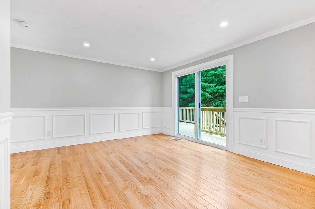 24 Dukes Brook Road Plympton, MA 02367 - Photo 8 of 36 Gallery Image 8
