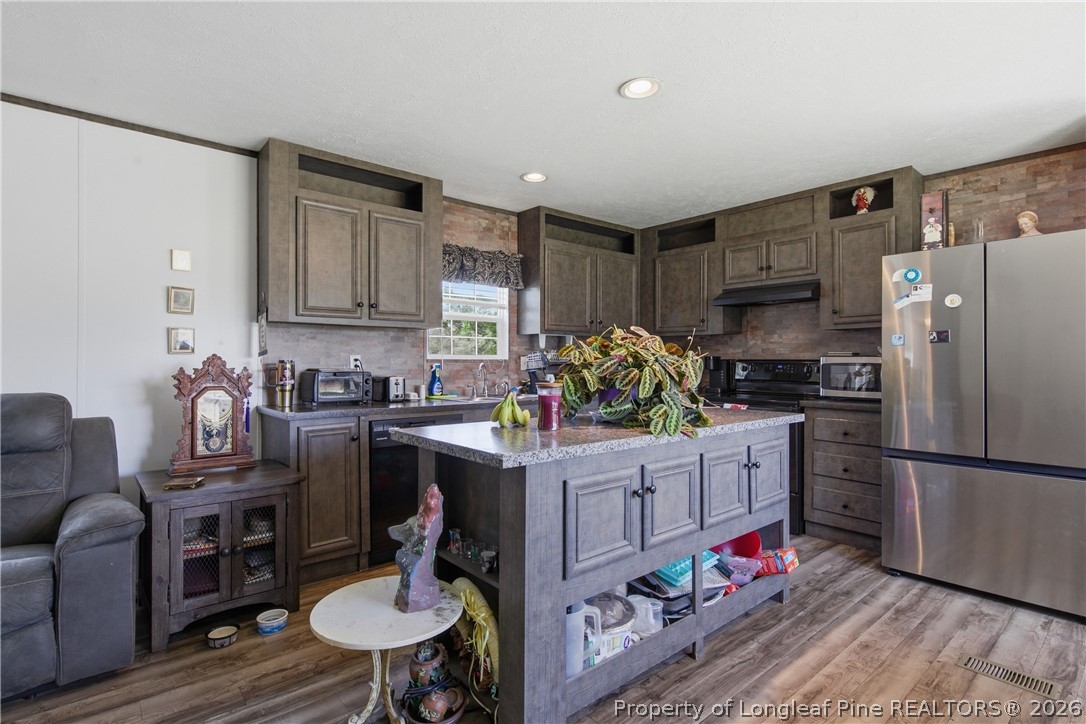 8637 Durant Nixon Road Linden, NC 28356 - Photo 5 of 36 8633