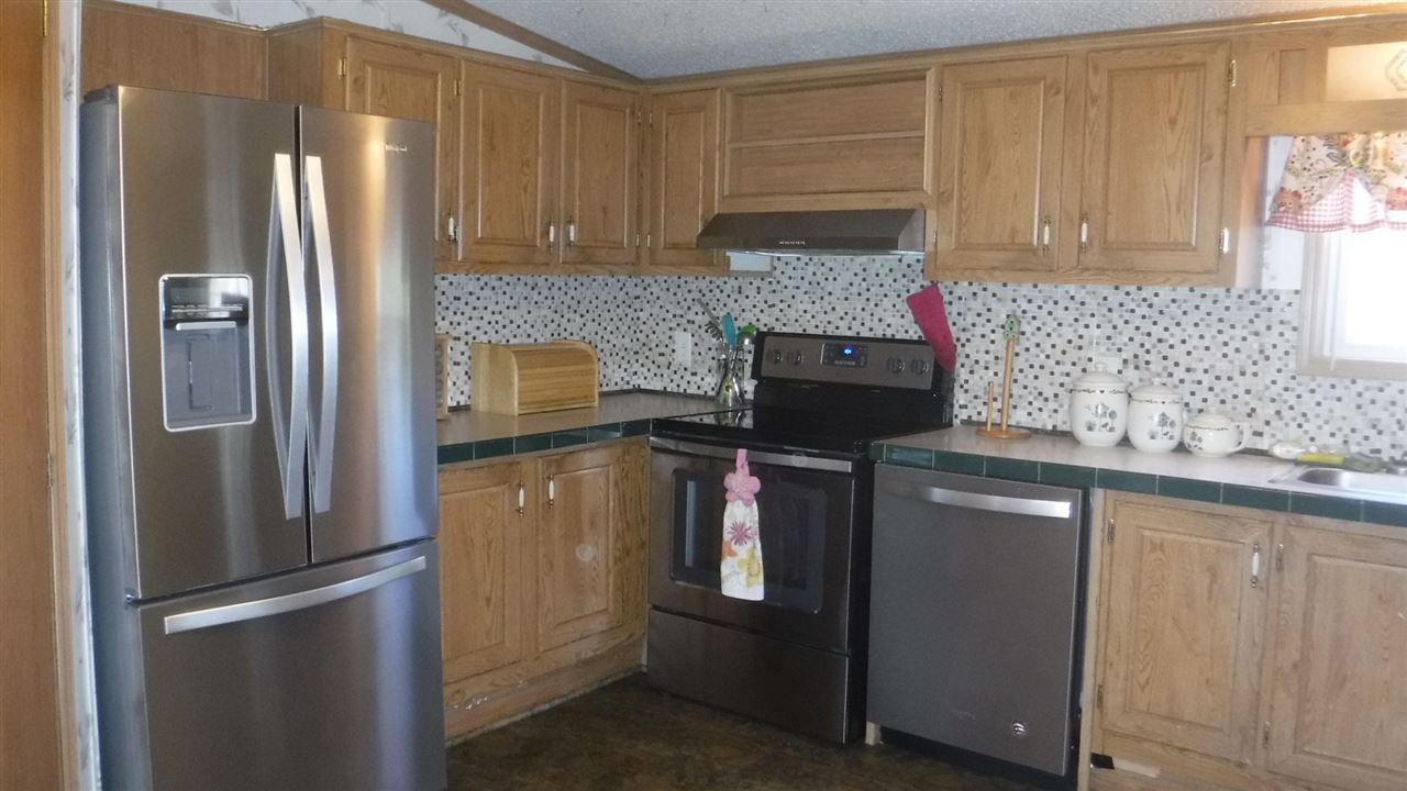409 Davidson Hill Road Chester, VT 05143 - Photo 3 of 20