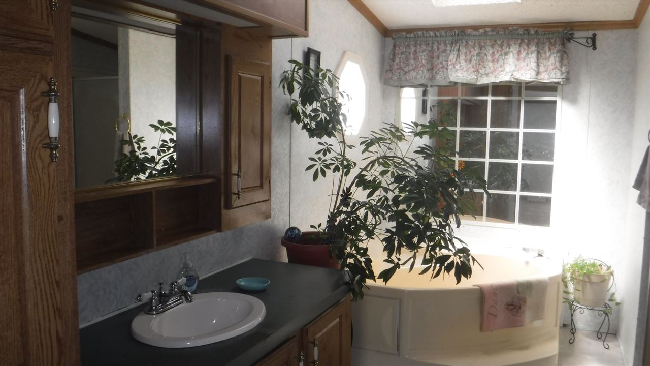 409 Davidson Hill Road Chester, VT 05143 - Photo 10 of 20