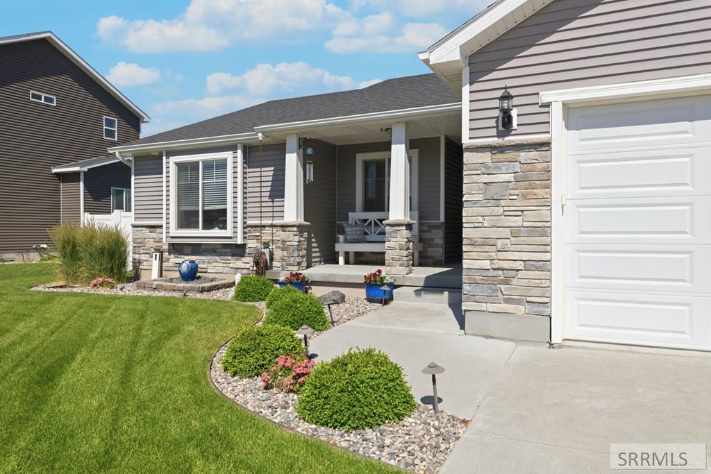 2784 Sable Chase Road Idaho Falls, ID 83401 - Photo 5 of 59