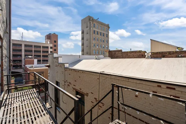 $1,750 | 21 North Front Street, Unit 3B1, Wilmington, NC 28401