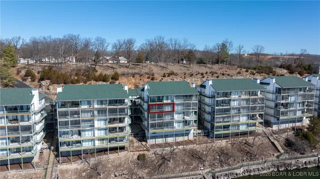 $405,000 | 500 Harbour Towne Drive, Unit 507, Lake Ozark, MO 65049
