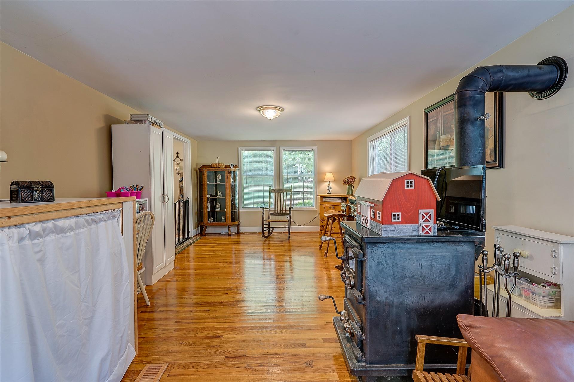 725 Powells Store Road Glade Hill, VA 24092 - Photo 17 of 40 17-DSC00101_2_3_4_5