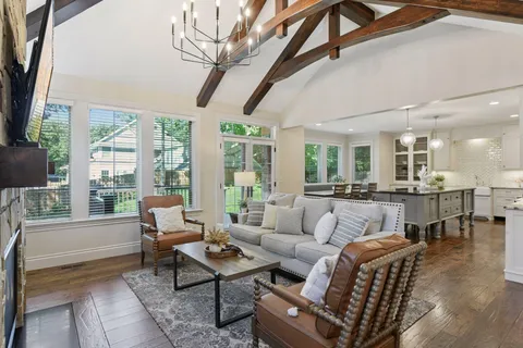 $1,549,000 | 132 Interlachen Road, Hopkins, MN 55343