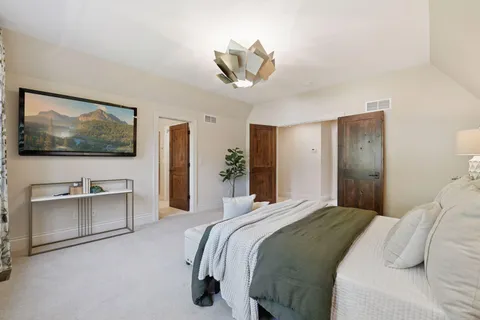 $1,549,000 | 132 Interlachen Road, Hopkins, MN 55343