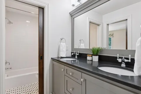 $1,549,000 | 132 Interlachen Road, Hopkins, MN 55343