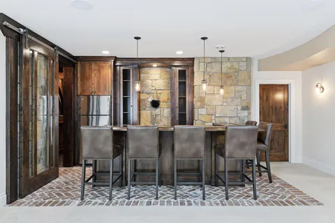 $1,549,000 | 132 Interlachen Road, Hopkins, MN 55343