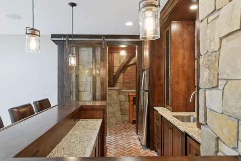 $1,549,000 | 132 Interlachen Road, Hopkins, MN 55343