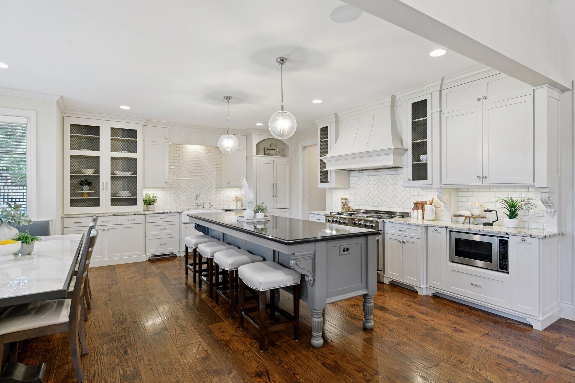 132 Interlachen Road Hopkins, MN 55343 - Photo 7 of 71