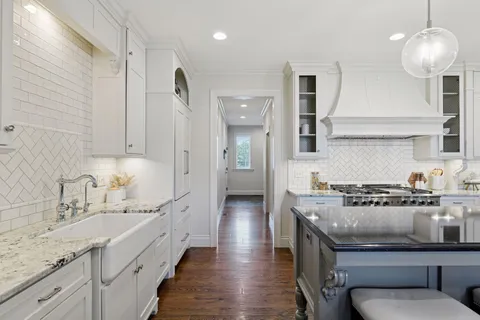 $1,549,000 | 132 Interlachen Road, Hopkins, MN 55343