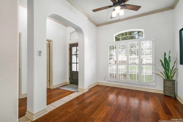 $2,850 | 18914 Surrey Wood, San Antonio, TX 78258