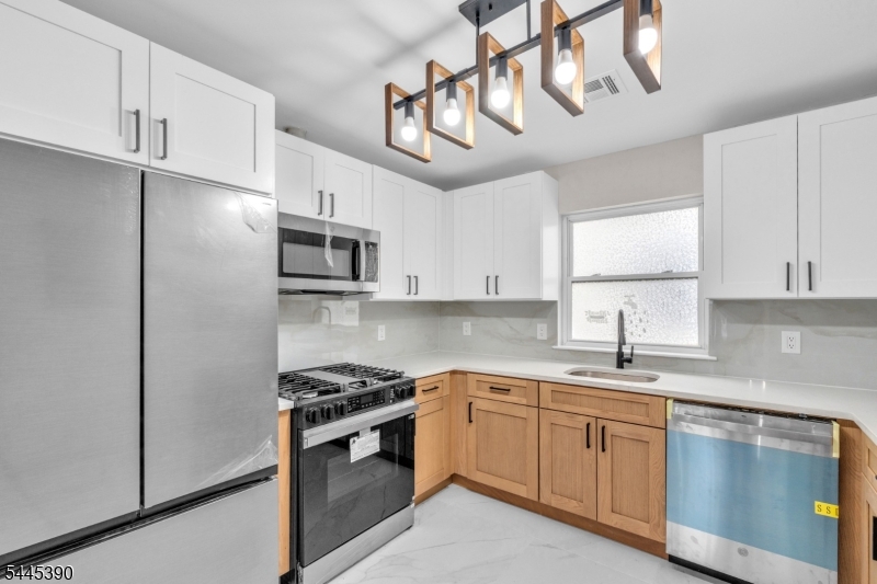 15 Wharton Street Newark, NJ 07114 - Photo 8 of 19