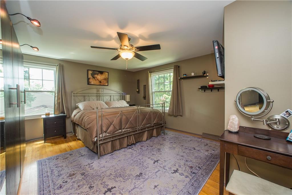 1304 Rolling Meadow Road Pittsburgh, PA 15241 - Photo 14 of 25 Large owners bedroom w/ HW floors