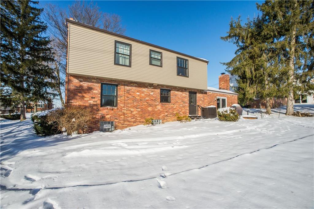 1304 Rolling Meadow Road Pittsburgh, PA 15241 - Photo 24 of 25 Great level backyard