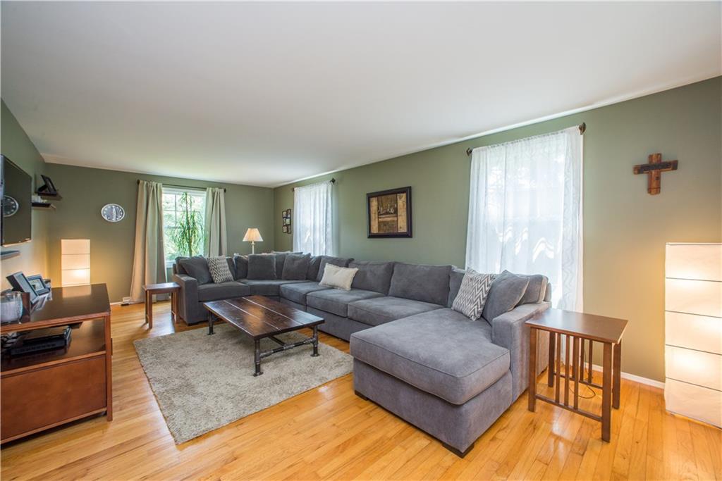 1304 Rolling Meadow Road Pittsburgh, PA 15241 - Photo 9 of 25 Super sized family room w/ HW floors