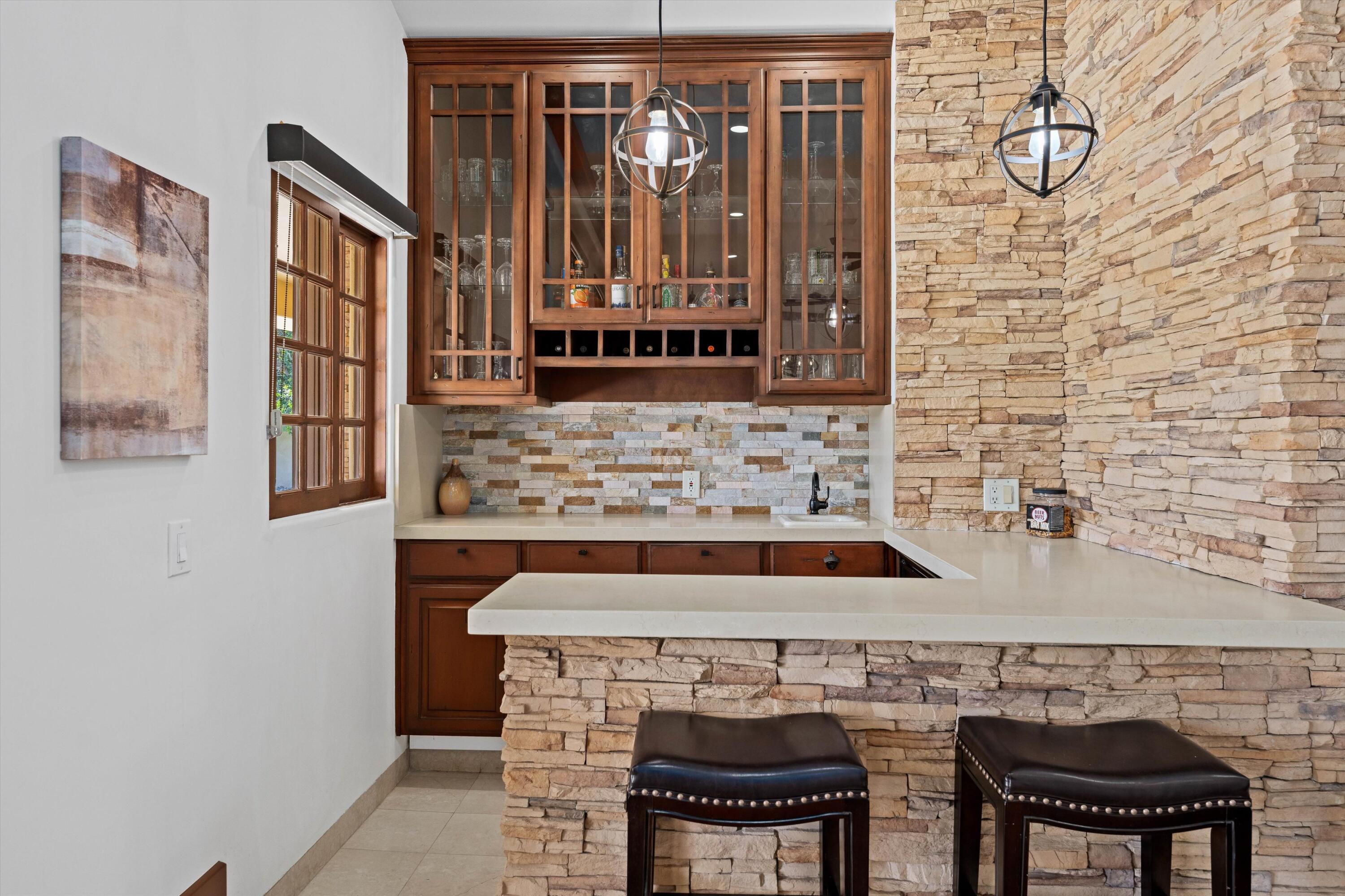 43190 Moore Circle Bermuda Dunes, CA 92203 - Photo 8 of 50 a view of fireplace and chair in the room
