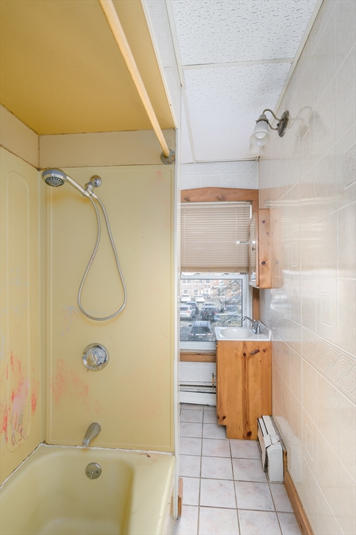 17 Gilbert Court Ware, MA 01082 - Photo 11 of 24 Gallery Image 11