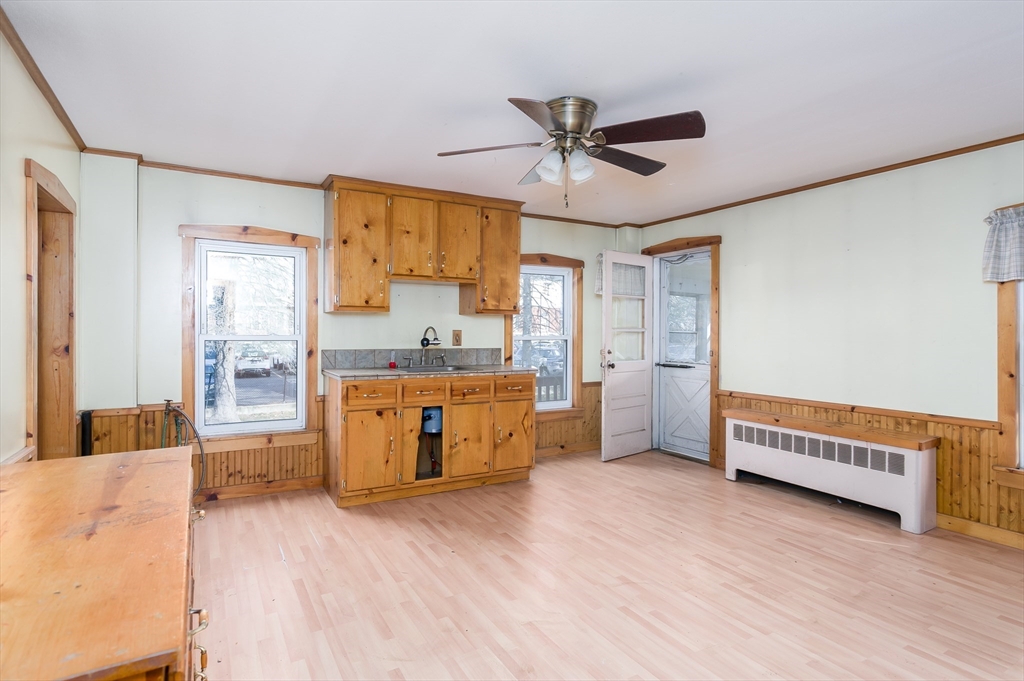 17 Gilbert Court Ware, MA 01082 - Photo 5 of 24 Gallery Image 5