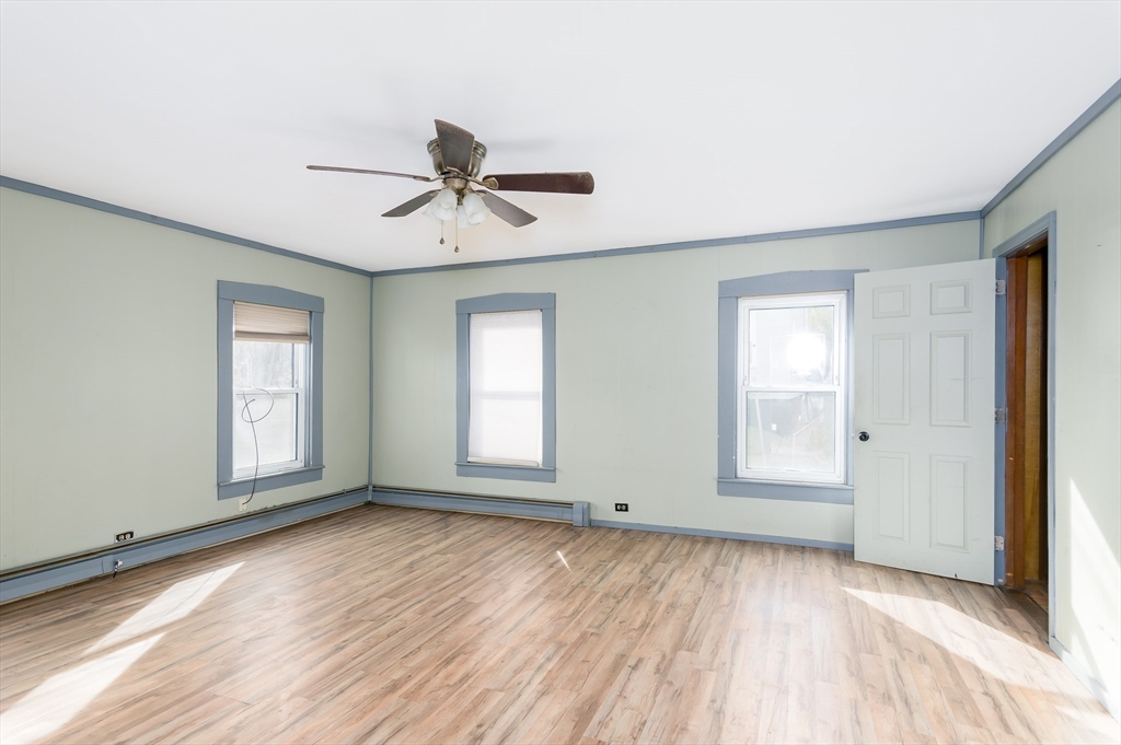 17 Gilbert Court Ware, MA 01082 - Photo 10 of 24 Gallery Image 10