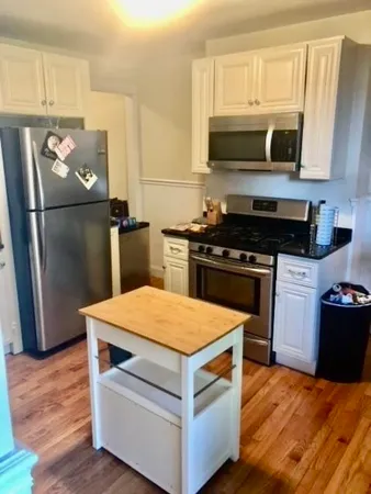 $4,200 | 869 East 4th Street, Unit 1, Boston, MA 02127