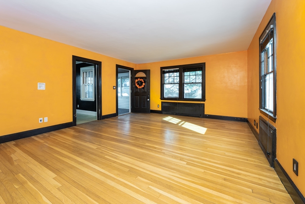 3 1/2 Buffum Street Salem, MA 01970 - Photo 14 of 42