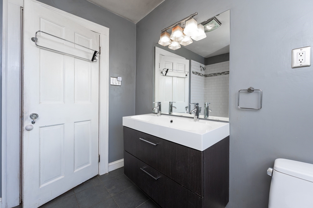 3 1/2 Buffum Street Salem, MA 01970 - Photo 25 of 42