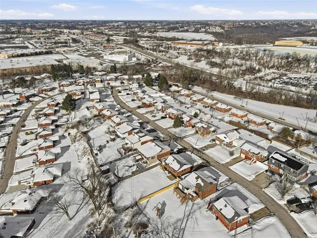 $195,000 | 336 Meadowlark Lane, West Mifflin, PA 15122