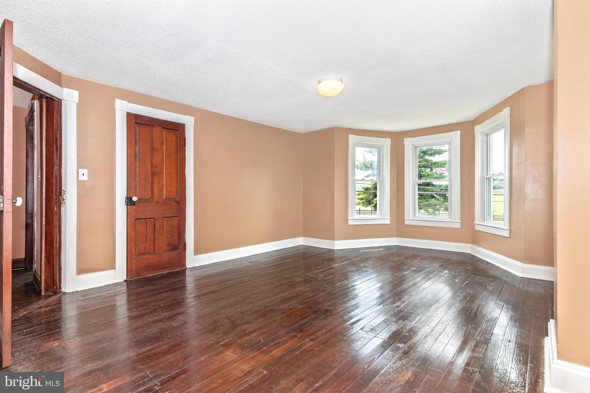 4245 Main Street Rohrersville, MD 21779 - Photo 30 of 87
