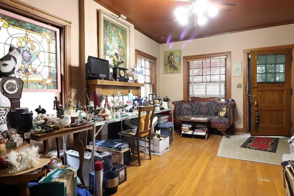 $289,000 | 3635 Bell Street, Kansas City, MO 64111